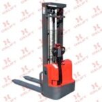 Фото 20 - Самоходный Штабелер AX-1610 OXLIFT 1,6 м 1000 кг.
